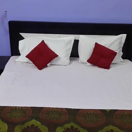 Asia Lodge Near Railway Station Aurangabad  Buitenkant foto