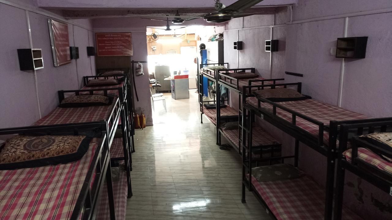 Asia Lodge Near Railway Station Aurangabad  Buitenkant foto